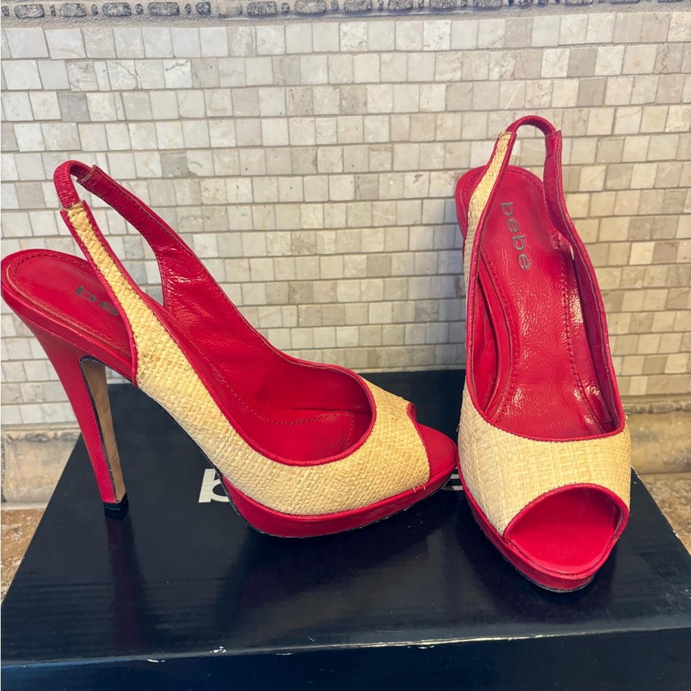 Bebe red/tan straw slingbacks